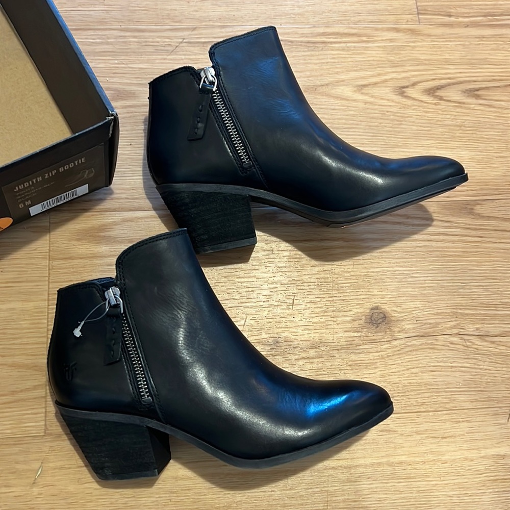 🎉SUMMER SALE!🎉Brand New FRYE BOOTS